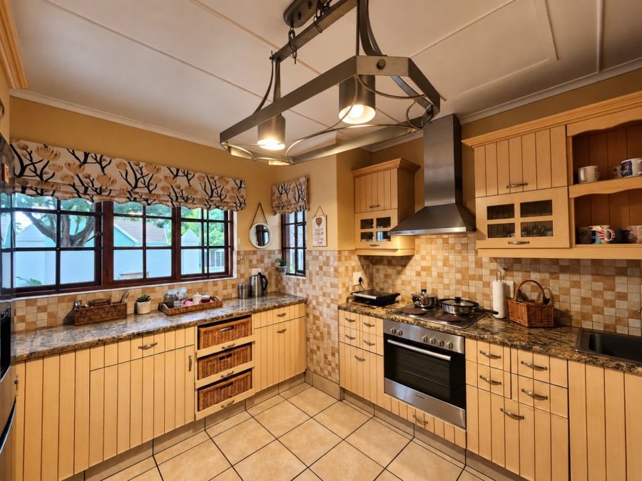 3 Bedroom Property for Sale in Denver Park Western Cape